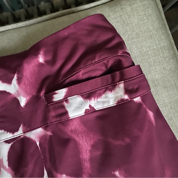 Nike Women’s Dri-Fit UV Victory Golf Skort Small S villain red Skirt w/ shorts - Picture 15 of 16